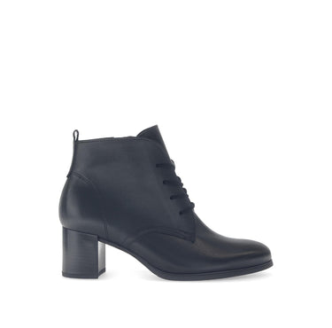 Bottines noires en cuir lisse