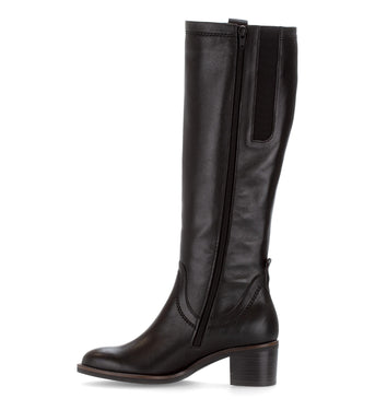 Bottes noires en cuir lisse