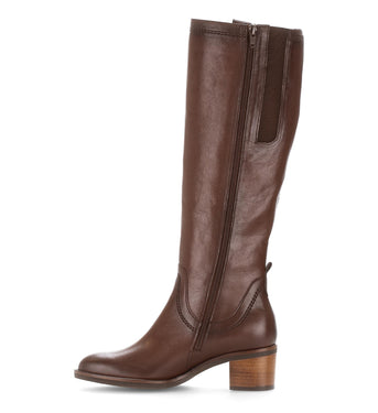 Bottes marron en cuir lisse