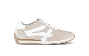 Baskets beiges en nubuck