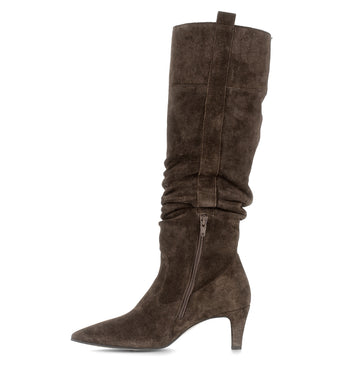Bottes marron en cuir velours