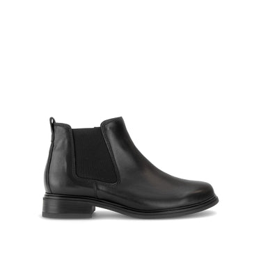 Bottines noires en cuir lisse