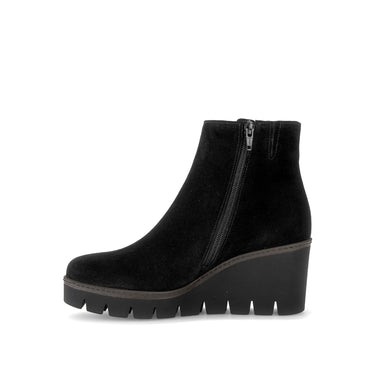 Bottines noires en cuir velours
