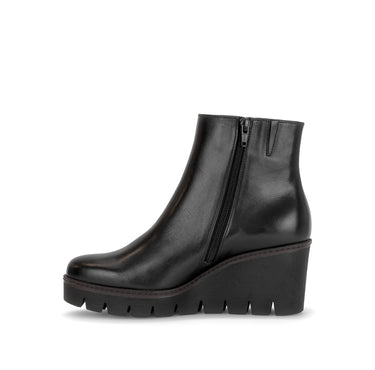 Bottines noires en cuir lisse