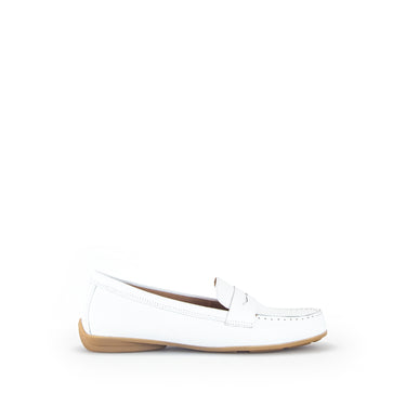Mocassins blancs en cuir