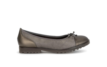 Ballerines beiges en cuirs combinés