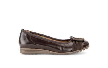 Ballerines marron en cuirs combinés