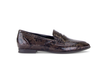 Mocassins marron en cuir verni