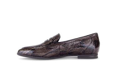 Mocassins marron en cuir verni