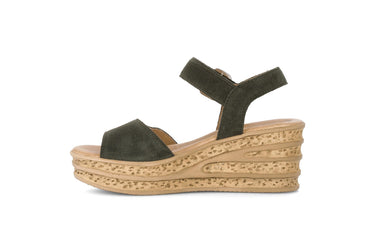 Sandales kaki en cuir nubuck