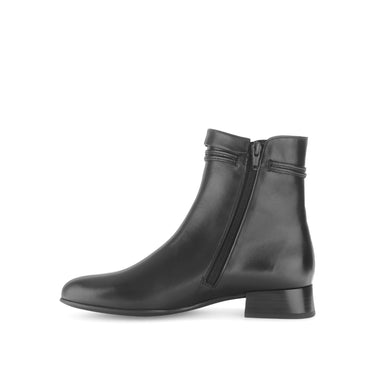 Bottines noires en cuir