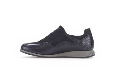 Baskets bleu marine en combinaison cuirs