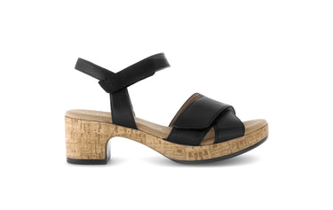 Sandales noires en cuir lisse