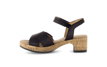 Sandales noires en cuir lisse