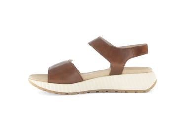 Sandales beiges en cuir lisse