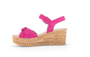 Sandales rose foncé en cuir velours