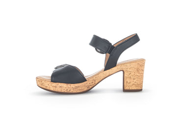 Sandales noires en cuir lisse