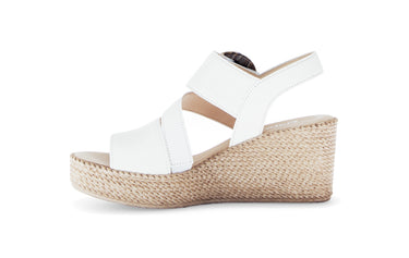 Sandales blanches en cuir lisse