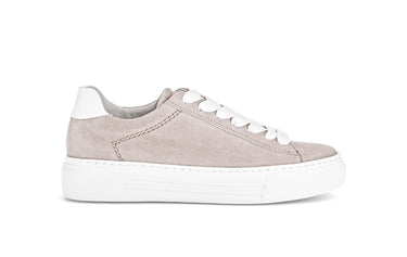 Baskets beiges en cuir