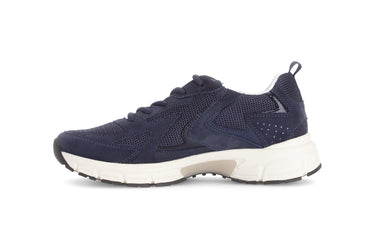 Baskets bleues en cuir