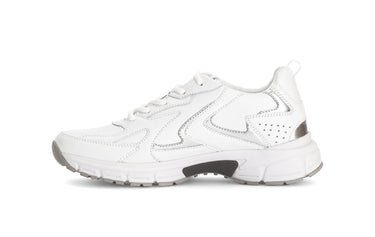 Baskets blanches en cuir