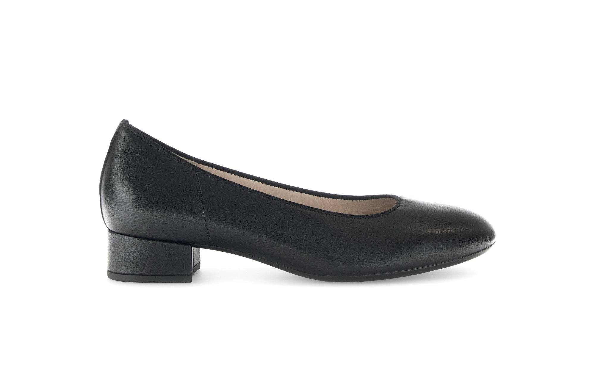 Escarpins noirs petite pointure femme à talons en cuir Escarpins noirs petite pointure femme à talons en cuir