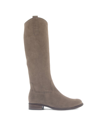 Bottes marron en cuir