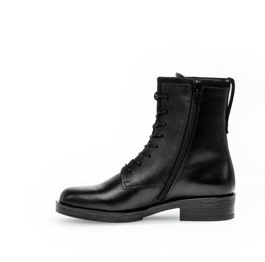 Bottines à lacets noires en cuir lisse