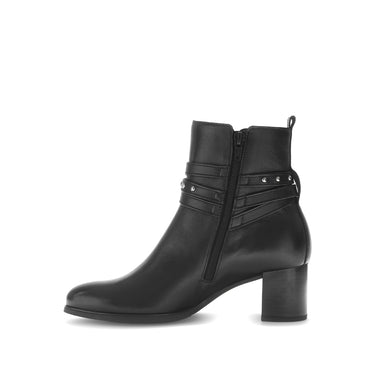 Bottines noires en cuir