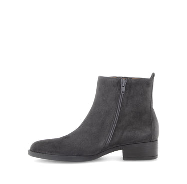 Bottines grises en cuir