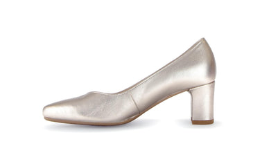 Escarpins dorés en cuir