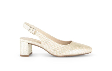 Escarpins à bride arrière dorées en cuir tressé