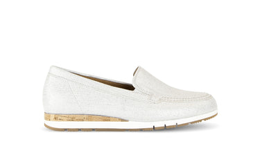 Ballerines blanches en cuir imprimé reptile