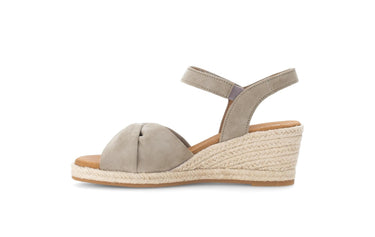 Sandales vertes en cuir