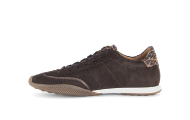 Baskets cognacs en velours