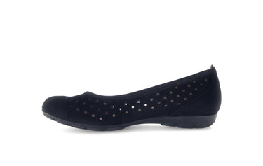 Ballerines perforées noires en Nubuck