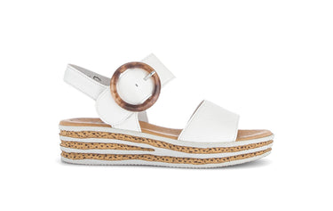 Sandales crème en cuir