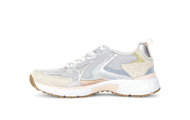 Baskets grises en cuir