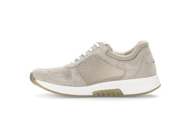 Baskets beiges en cuir et textile